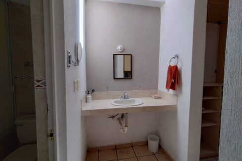 2ef8cf9f-721f-4863-8776-51fd25ec1dd9