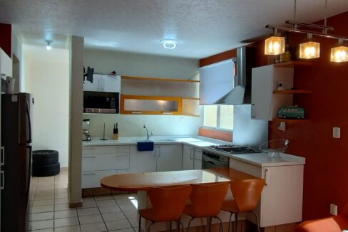 66f461b6-bc65-441a-be2e-d5e28957f2f1